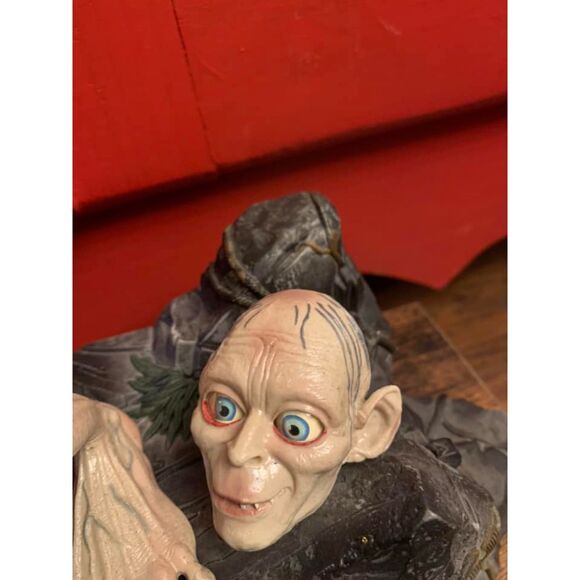 Vintage 2003 Lord of the Rings Talking Gollum Smeagol 11" Action Figure Complete - Picture 5 of 6